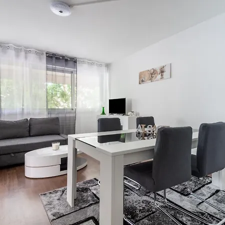 Appartamento Grand Au Centre De *